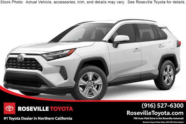 2025 Toyota RAV4 XLE