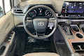 2022 Toyota Sienna LE