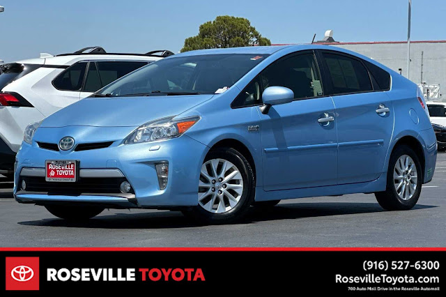 2012 Toyota Prius Plug-In Advanced