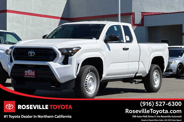 2025 Toyota Tacoma SR