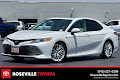2020 Toyota Camry Hybrid XLE