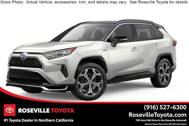 2025 Toyota RAV4 Plug-In Hybrid XSE