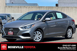 2022 Hyundai Accent SE