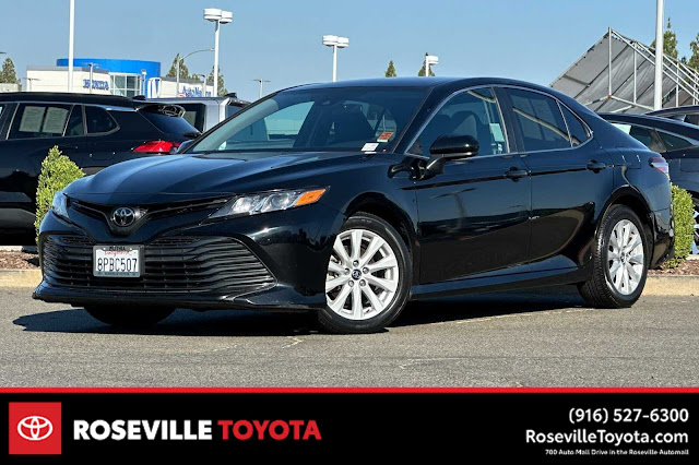 2020 Toyota Camry LE