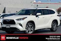2020 Toyota Highlander Hybrid XLE
