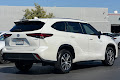 2020 Toyota Highlander Hybrid XLE