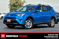 2017 Toyota RAV4 Hybrid XLE