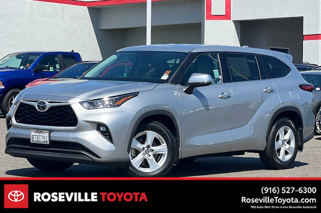 2020 Toyota Highlander LE
