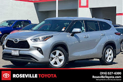 2020 Toyota Highlander LE