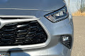2020 Toyota Highlander LE