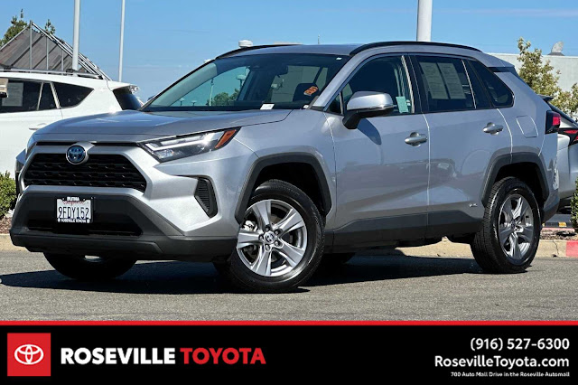 2022 Toyota RAV4 Hybrid XLE