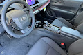 2025 Toyota Prius Plug-In Hybrid SE