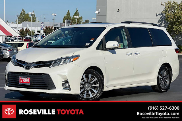 2019 Toyota Sienna Limited Premium