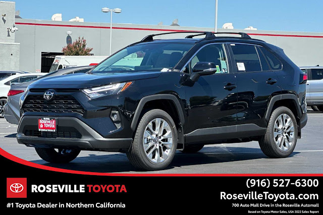 2025 Toyota RAV4 XLE Premium