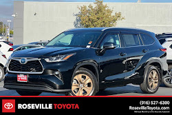 2023 Toyota Highlander Hybrid Bronze Edition