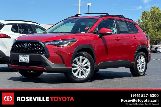 2022 Toyota Corolla Cross LE