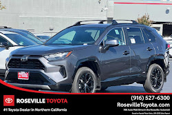 2025 Toyota RAV4 Hybrid SE