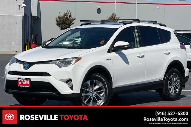2017 Toyota RAV4 Hybrid XLE