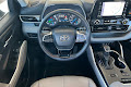 2020 Toyota Highlander Hybrid XLE