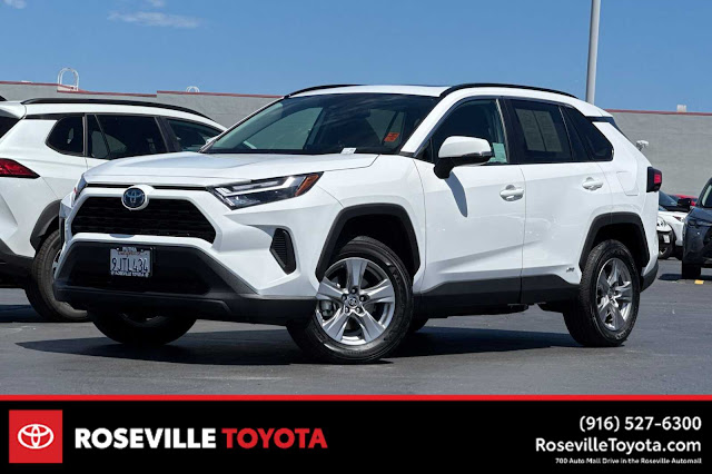 2024 Toyota RAV4 Hybrid XLE