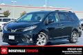 2020 Toyota Sienna SE