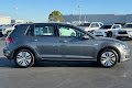 2019 Volkswagen e-Golf SE