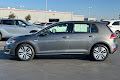 2019 Volkswagen e-Golf SE