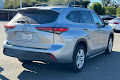 2022 Toyota Highlander Hybrid LE