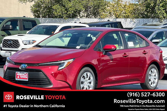 2025 Toyota Corolla Hybrid LE