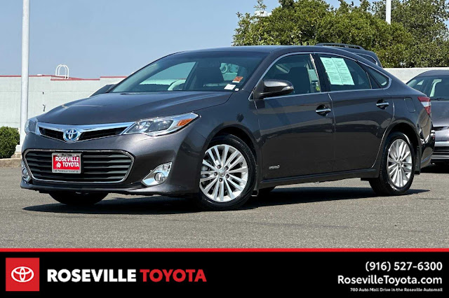 2015 Toyota Avalon Hybrid XLE Touring