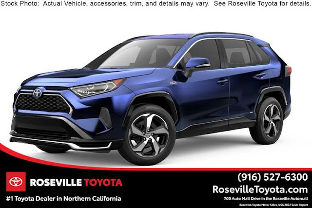 2025 Toyota RAV4 Plug-In Hybrid SE