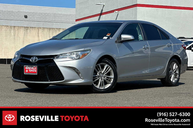 2015 Toyota Camry SE