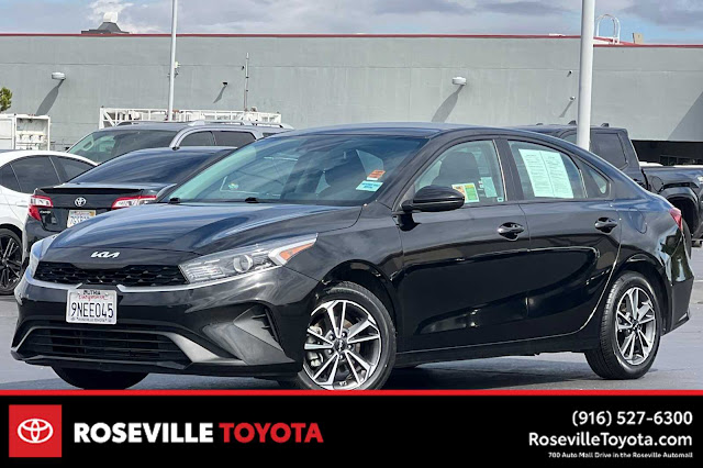 2023 Kia Forte LXS