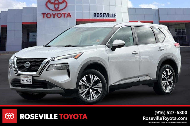 2022 Nissan Rogue SV