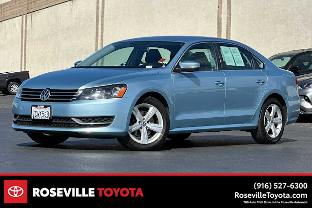 2013 Volkswagen Passat SE
