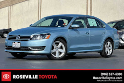 2013 Volkswagen Passat SE