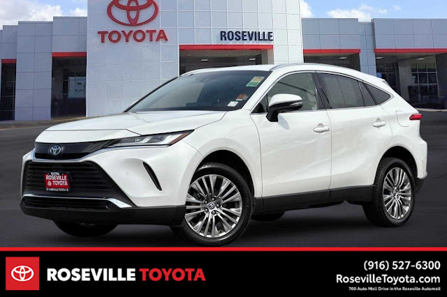 2022 Toyota Venza XLE