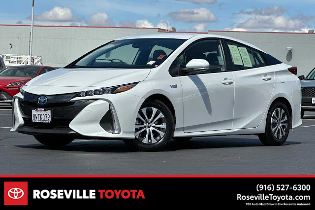 2021 Toyota Prius Prime LE