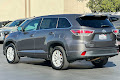 2016 Toyota Highlander LE