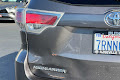 2016 Toyota Highlander LE