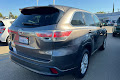 2016 Toyota Highlander LE