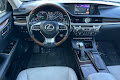 2017 Lexus ES