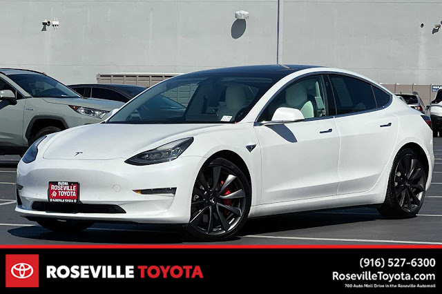 2020 Tesla Model 3 Performance