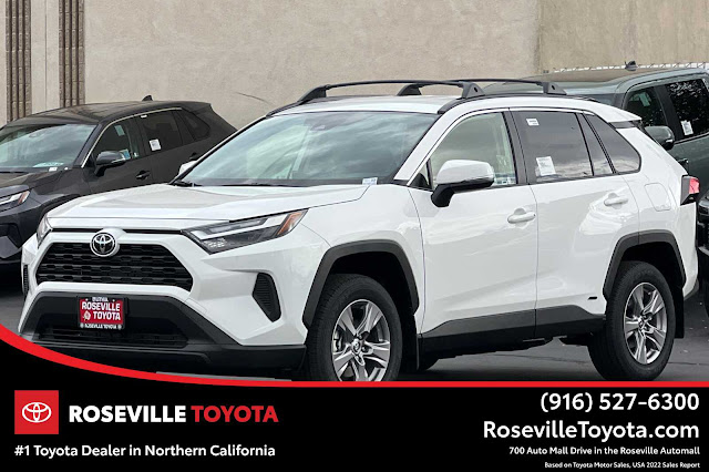2025 Toyota RAV4 Hybrid LE