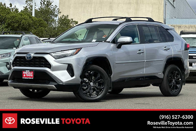 2024 Toyota RAV4 Hybrid SE