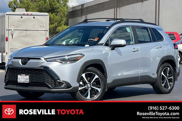 2023 Toyota Corolla Cross Hybrid XSE