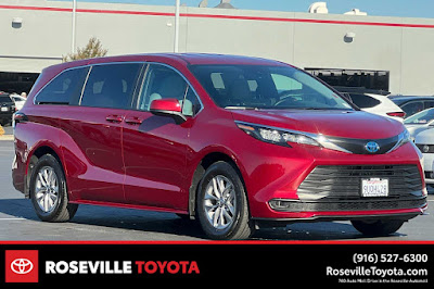 2025 Toyota Sienna