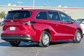 2025 Toyota Sienna LE