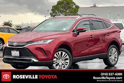 2023 Toyota Venza XLE