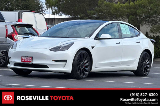 2023 Tesla Model 3 Performance